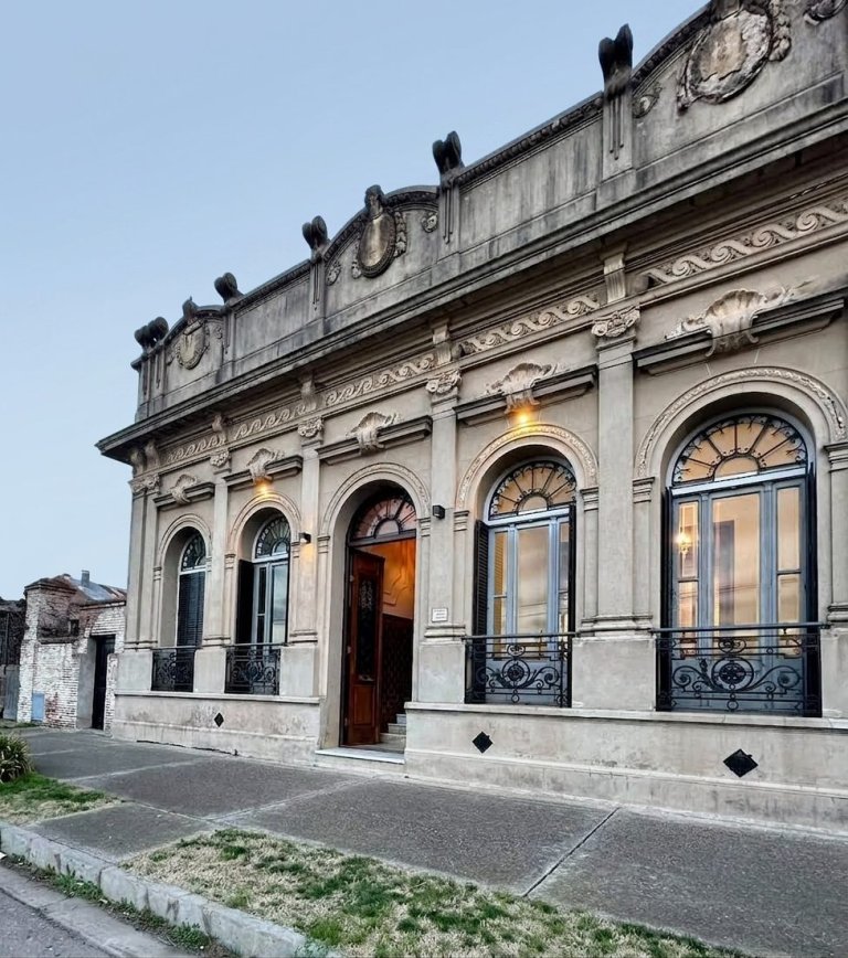 La Cúpula Eventos y Hospedaje